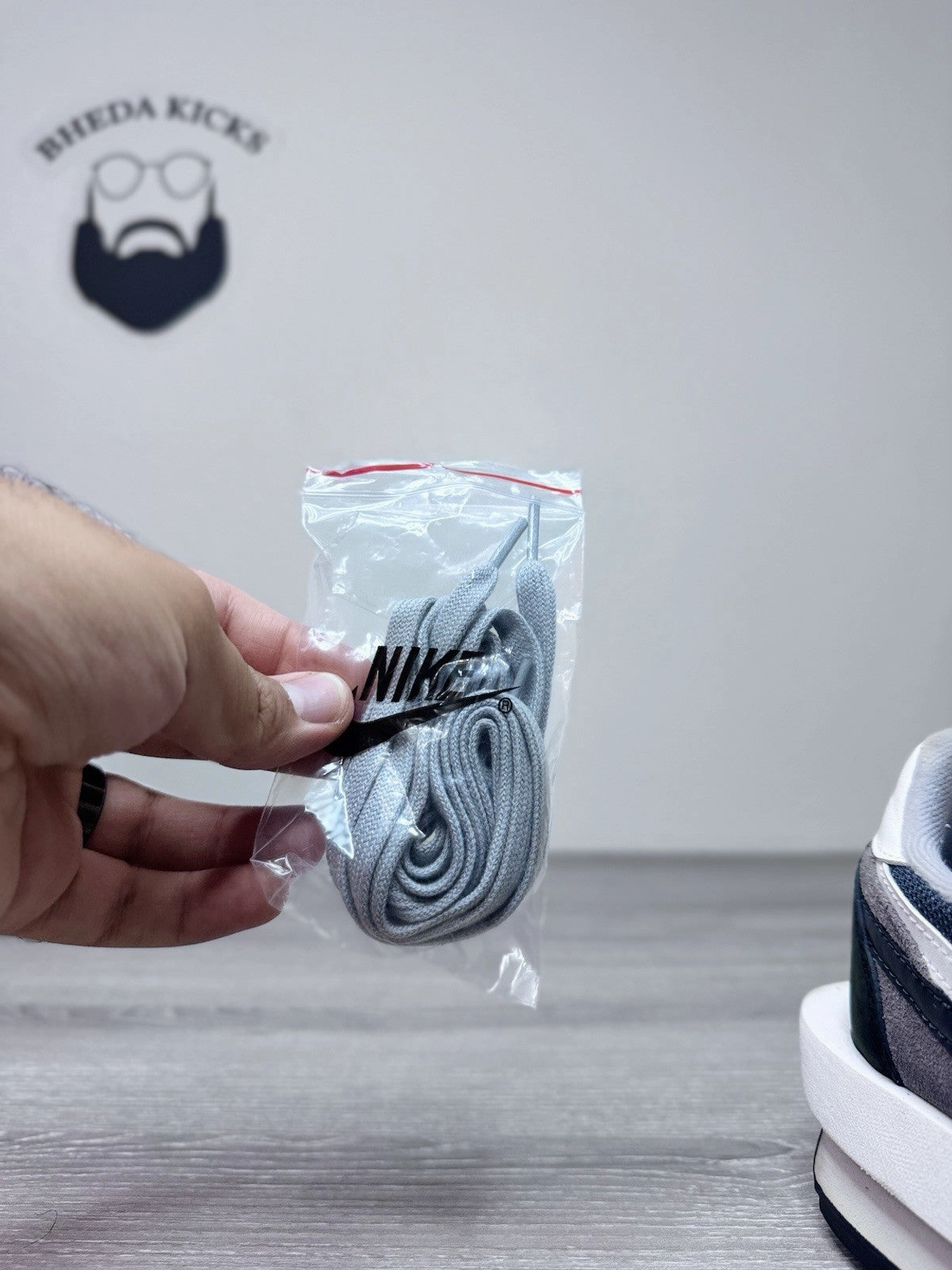 Size 10.5 - Nike LDWaffle x Sacai Black 2019 Black White Preowned BV0073-001 Asics Villain Shoes