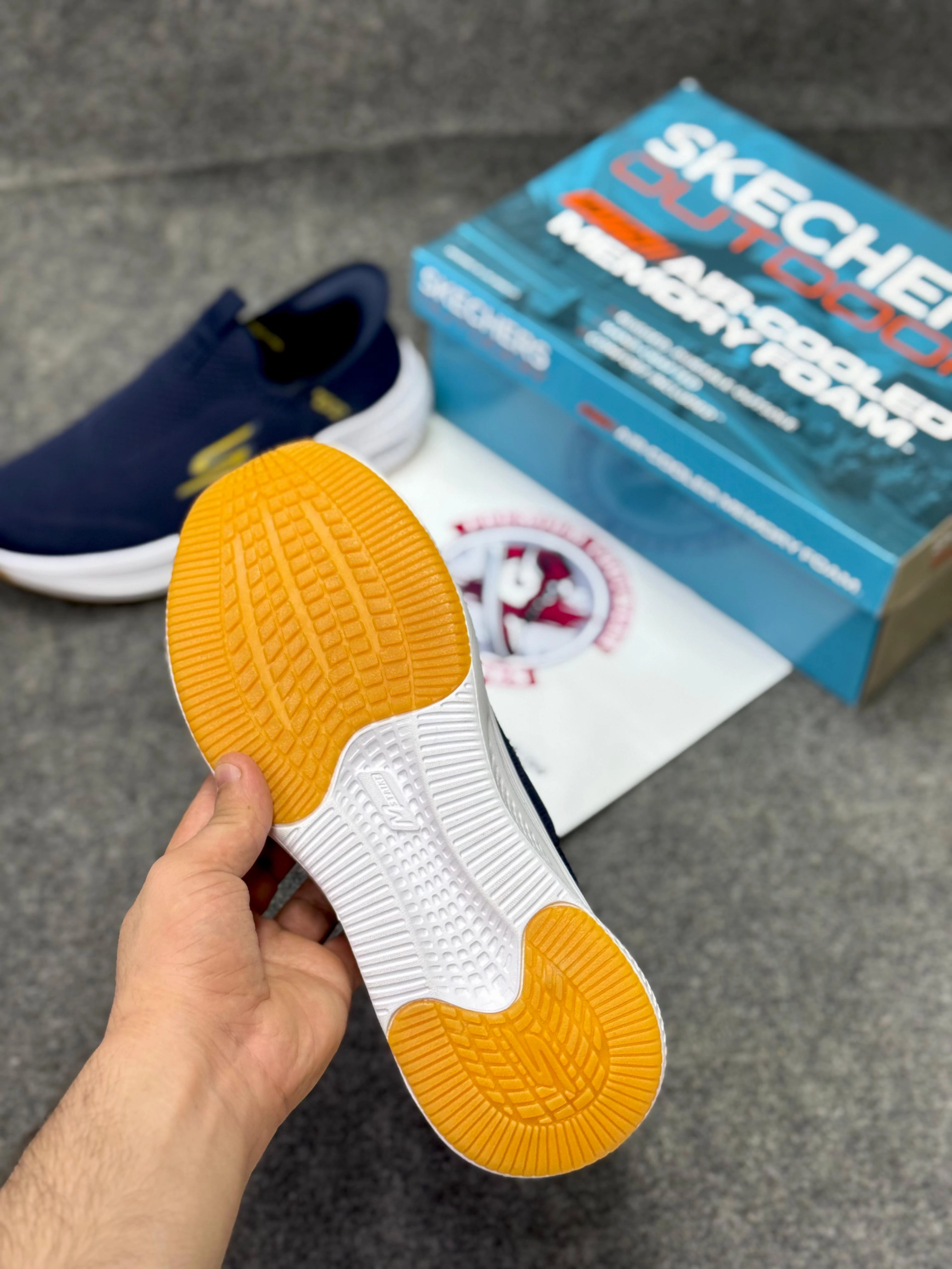 Fleet Feet Running Shoes Skechers Slip-ins: Max Cushioning Hyper Burst Navy blue Comfort & Air-Cooled Cushioning | Best Walking