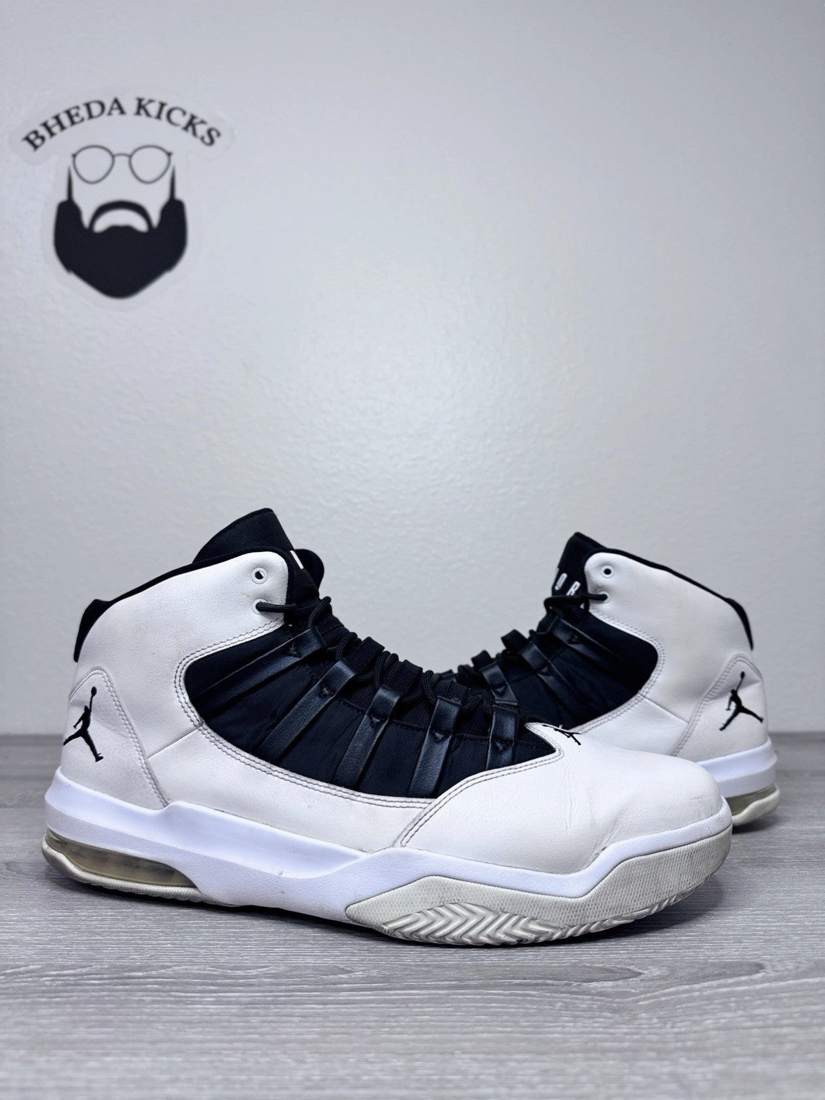 Asics Megablast Running Shoes Size 14 - Nike Air Jordan Max Aura Basketball Shoes Black White AQ9084-100