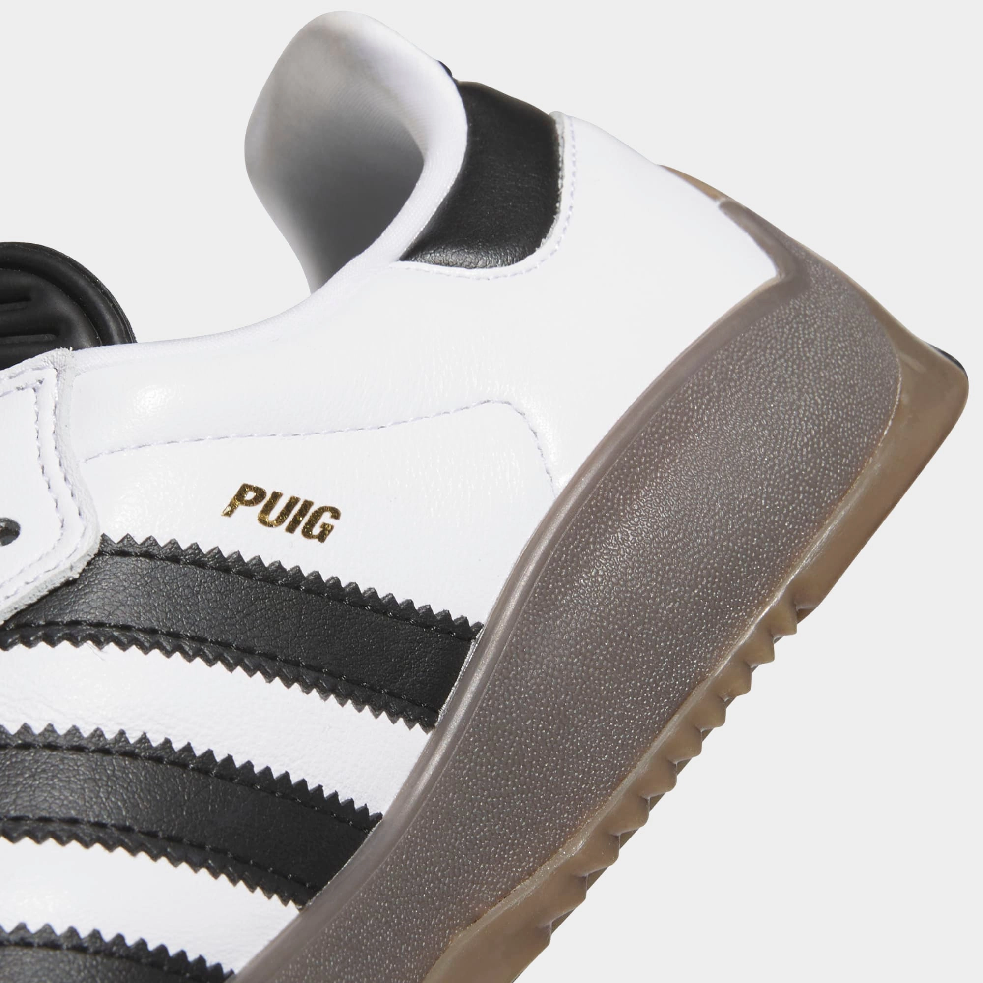 ADIDAS PUIG SAMBA - WHITE/BLACK Adidas Turf Football Shoes