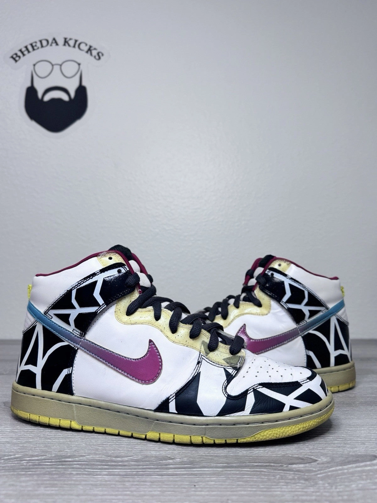 Size 11.5 - Nike SB Dunk Premium High Thrashin 313171-141 Preowned Authentic Asics Wrestling Shoes