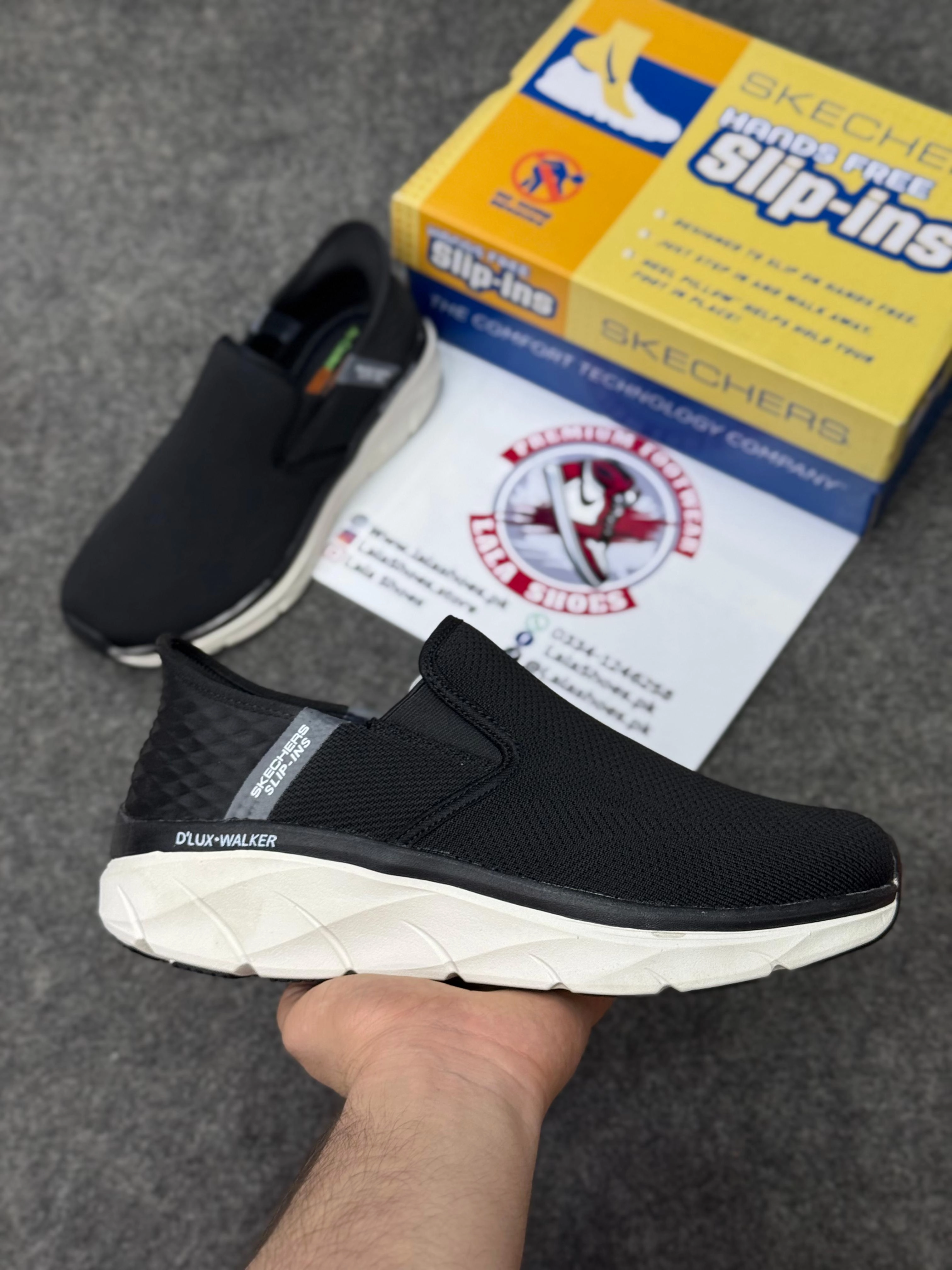 Skechers Slip-ins: Max Cushioning Hyper Burst Black white, Air-Cooled Memory Foam The Best Running Shoes