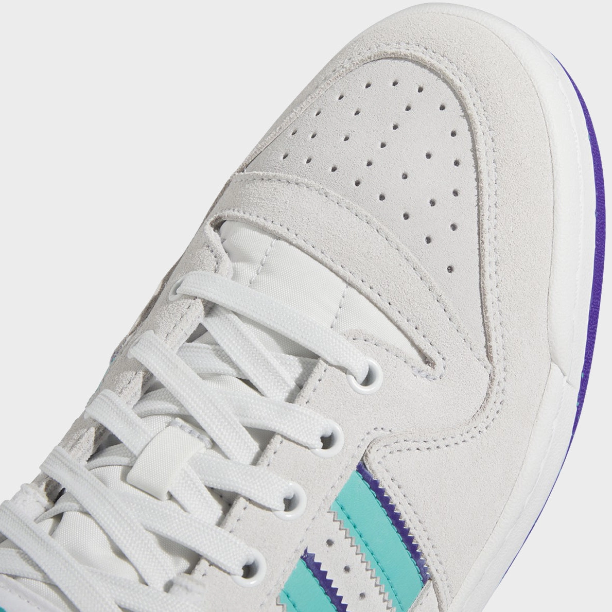 ADIDAS FORUM 84 LOW ADV - CRYSTAL WHITE/PRELOVED BLUE Adidas Waterproof Running Shoes