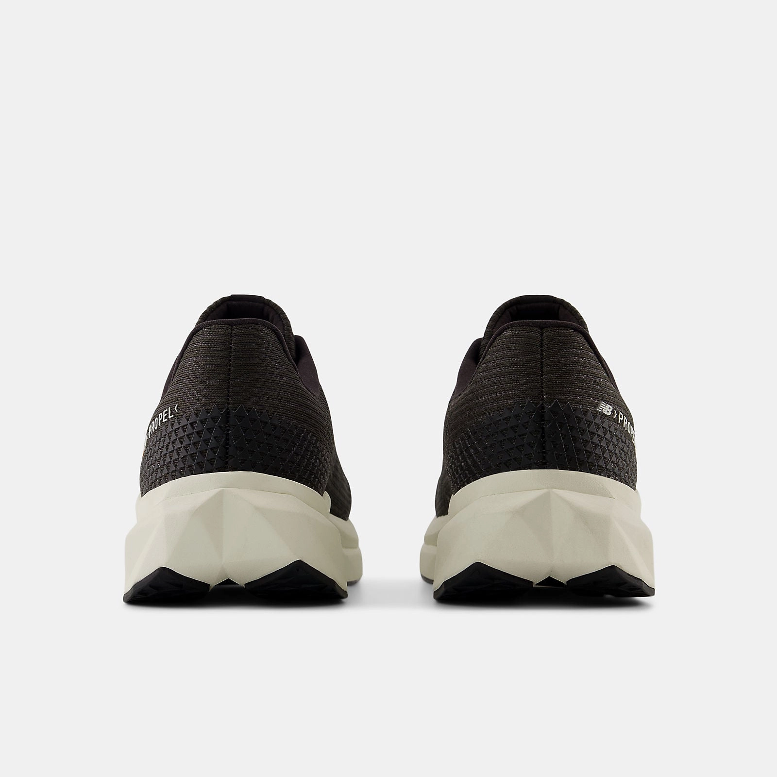 New Balance Men's Fuelcell Propel V5 Black/White Running Shoes Best Running Shoes For Pain