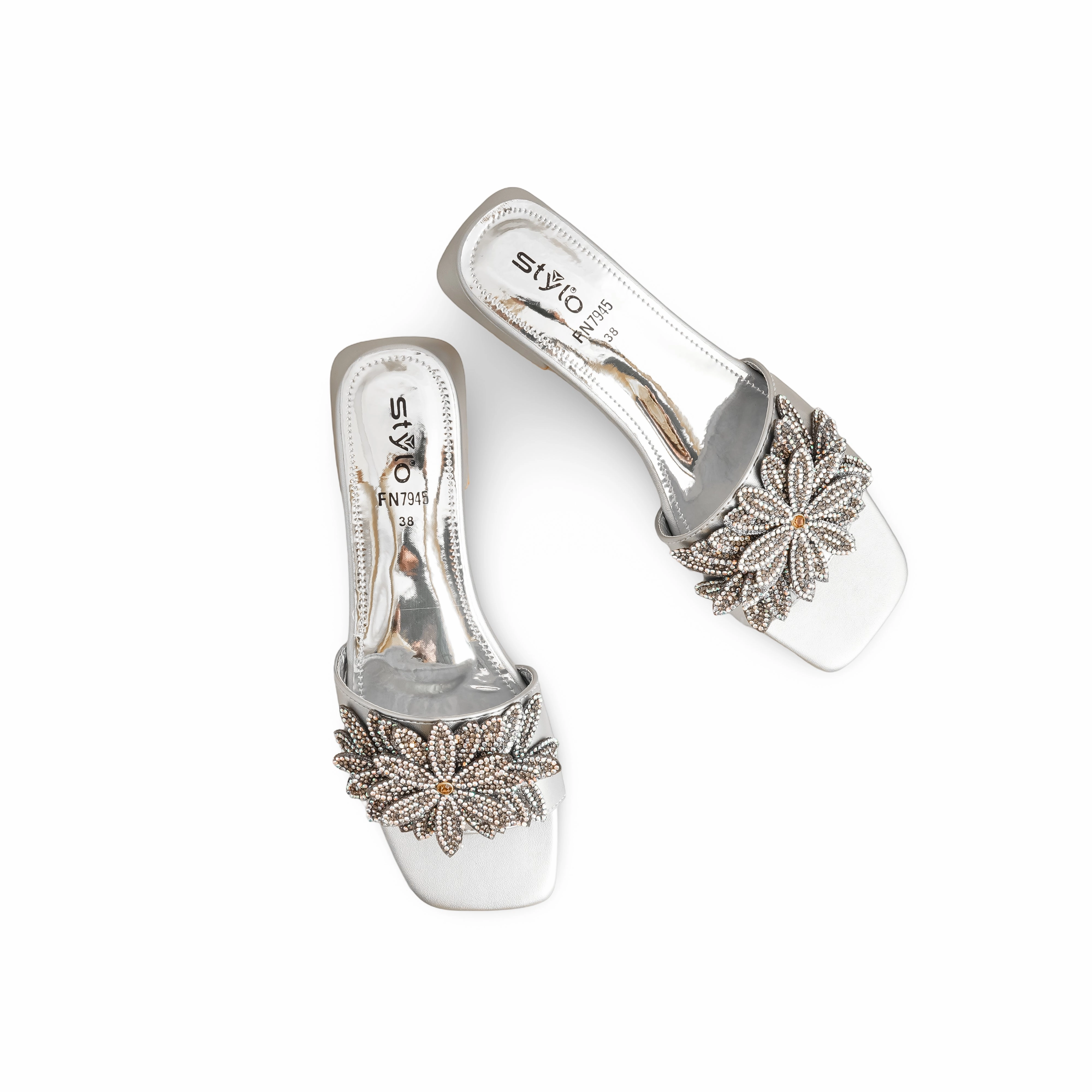 Silver Fancy Slipper FN7945 Yeezy Slides