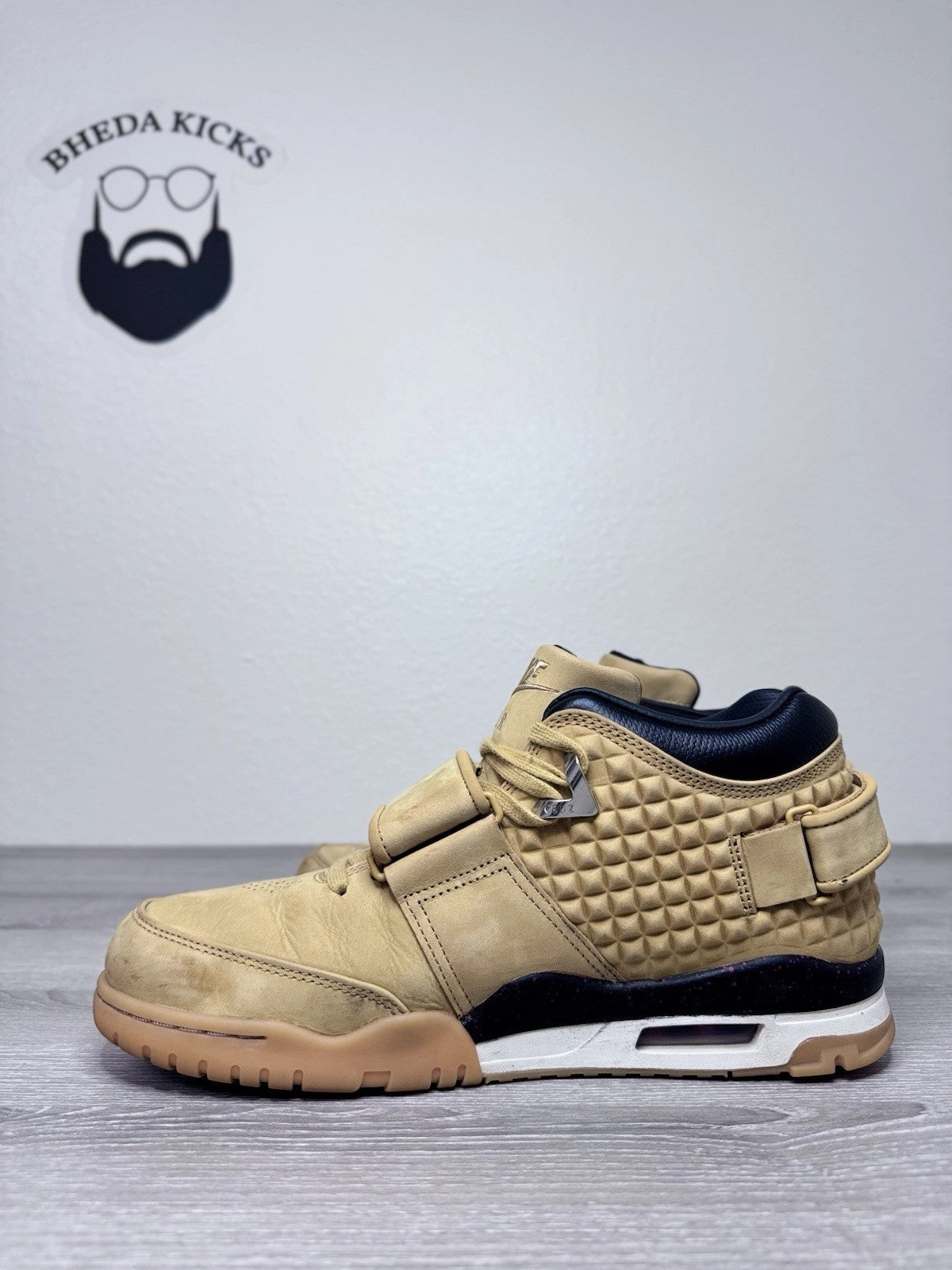 Size 10.5 - Nike Air TR Cruz Wheat (812637-700) Preowned Authentic Asics Shoe Width Size Chart