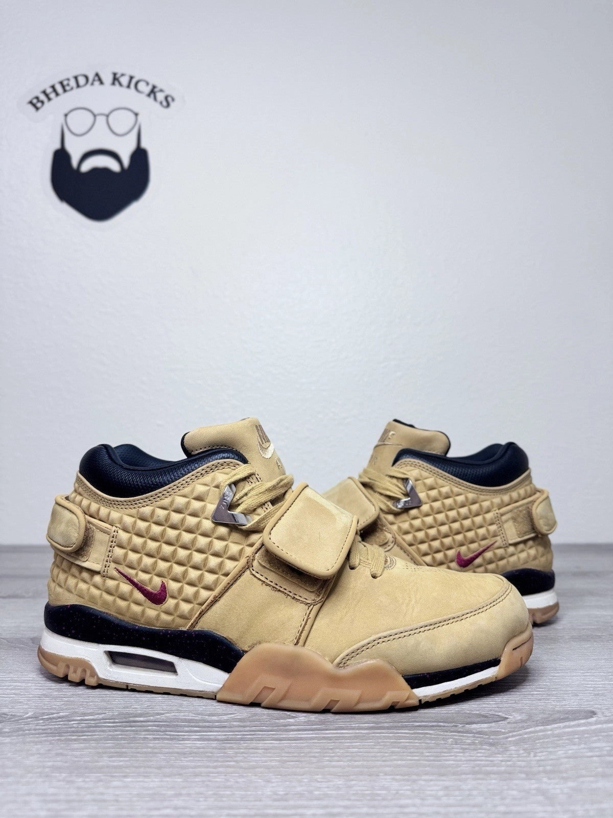 Size 10.5 - Nike Air TR Cruz Wheat (812637-700) Preowned Authentic Asics Cushion Shoes