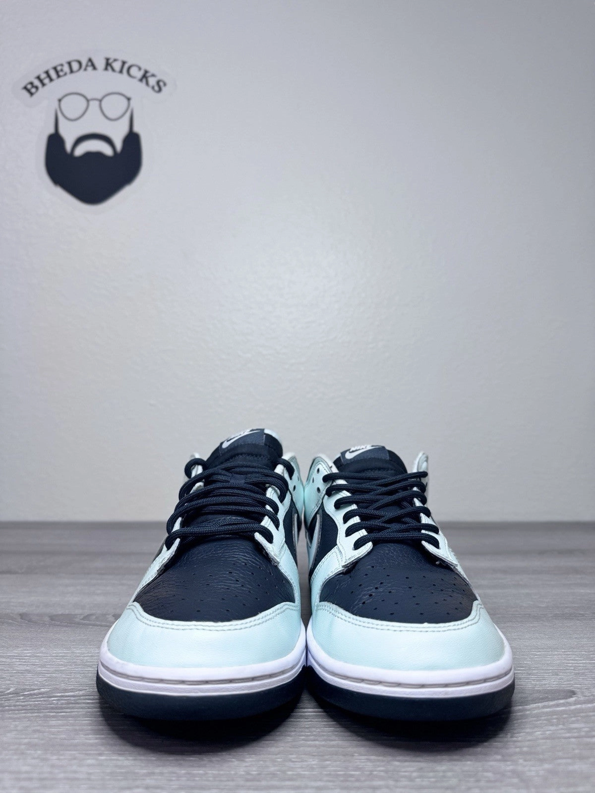 Asics Gel Lyte Shoes Size 11 - Nike Dunk Premium Low Barely Green FZ1670-001 Preowned Authentic