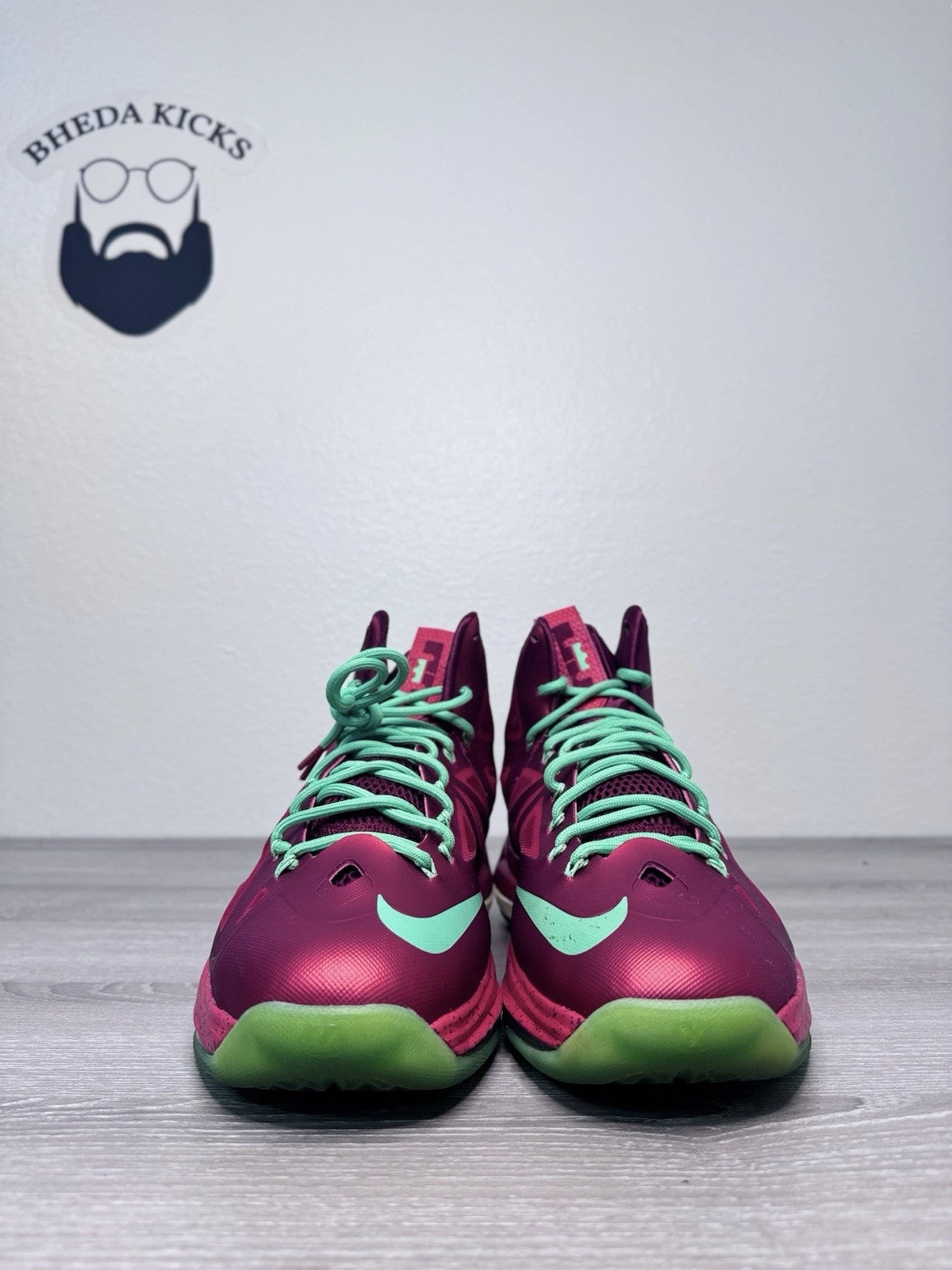 Asics Gel Contend 4 Running Shoes Size 11 - Nike LeBron 10 Christmas 2012 Red Jade Green Preowned 541100-600