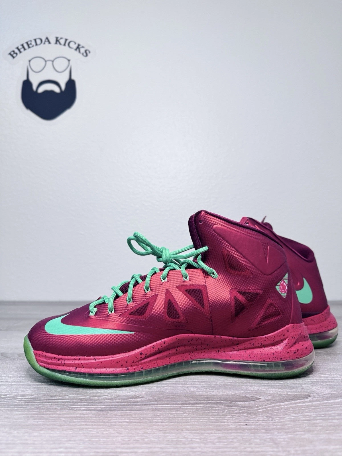 Asics Shoes Magic Speed Size 11 - Nike LeBron 10 Christmas 2012 Red Jade Green Preowned 541100-600