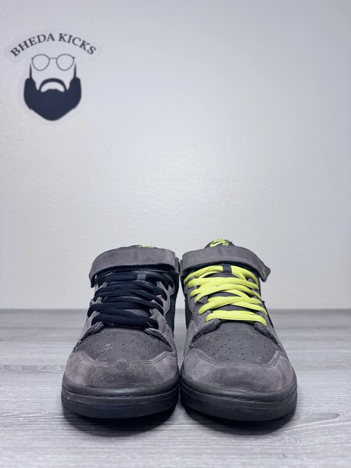 Size 12 - Nike Dunk Pro SB Mid Batman 314383-003 Preowned Authentic Asics High Top Shoes