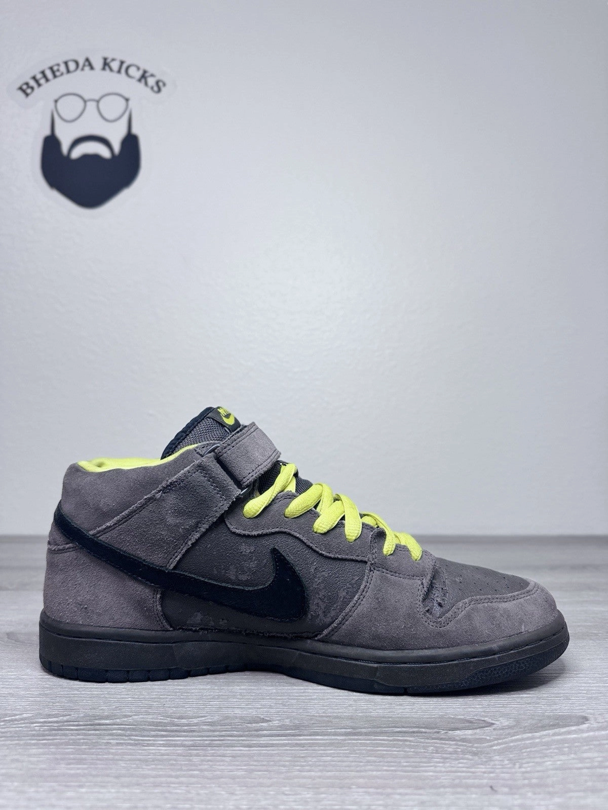 Size 12 - Nike Dunk Pro SB Mid Batman 314383-003 Preowned Authentic Asics Gel Nimbus Tennis Shoes