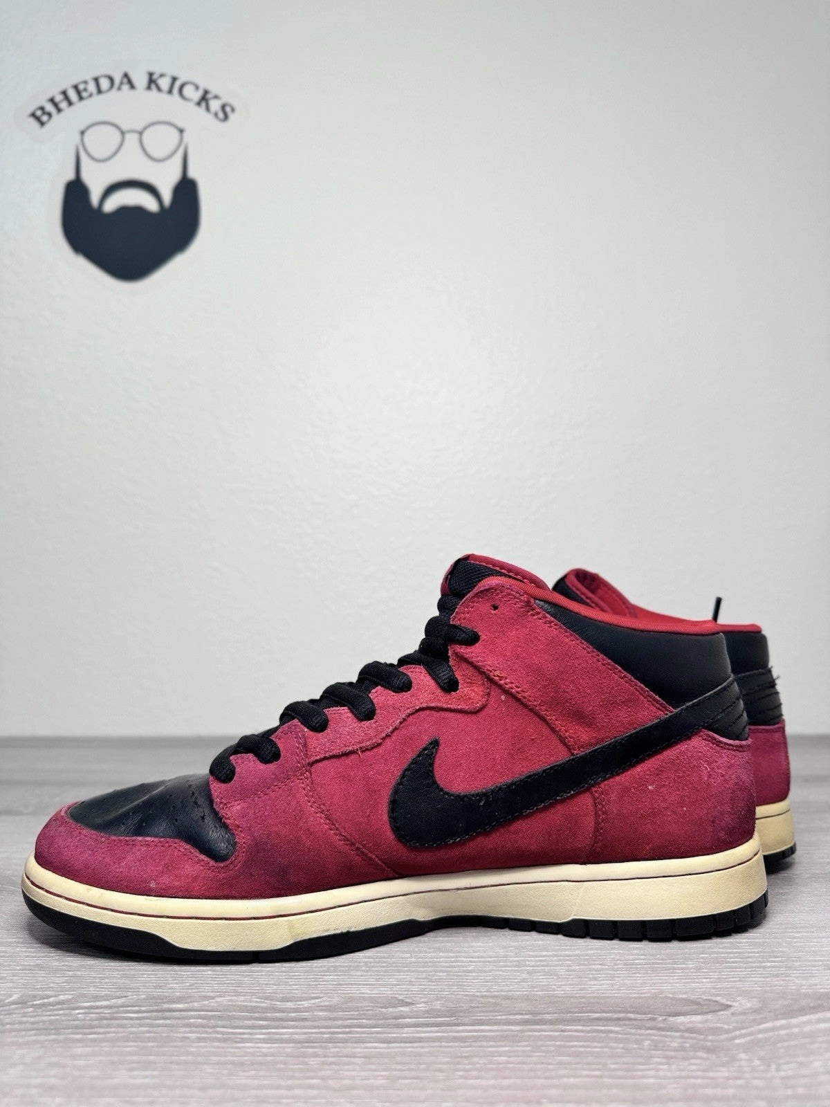 Asics Shoes For Hiit Size 12 - Nike Dunk Pro Sb Mid Red 314383-600 Preowned Authentic