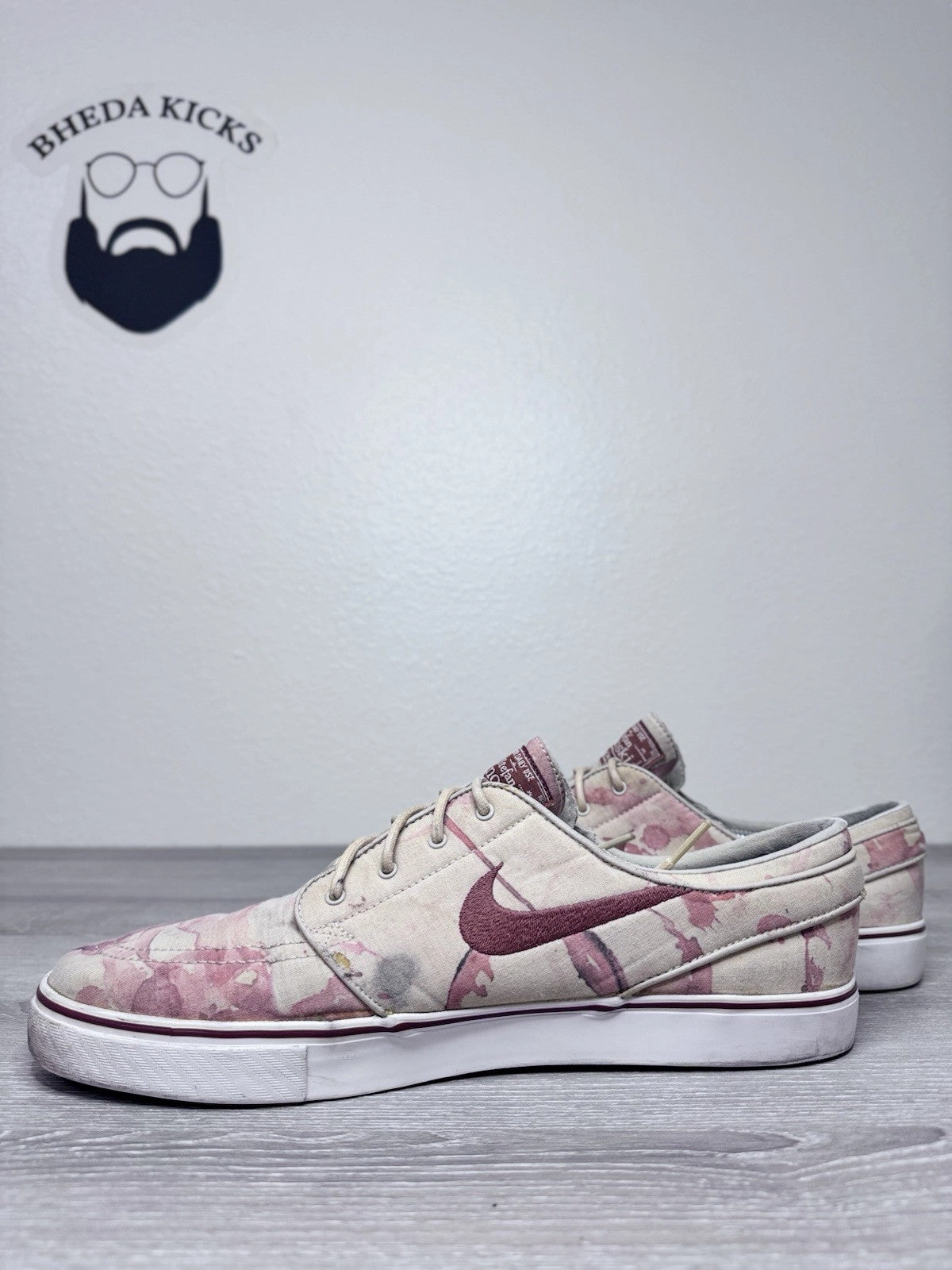 Asics Gel-pulse 11 Running Shoes Size 12 - Nike SB Zoom Stefan Janoski Wino Blood Splatter 333824-102 Preowned