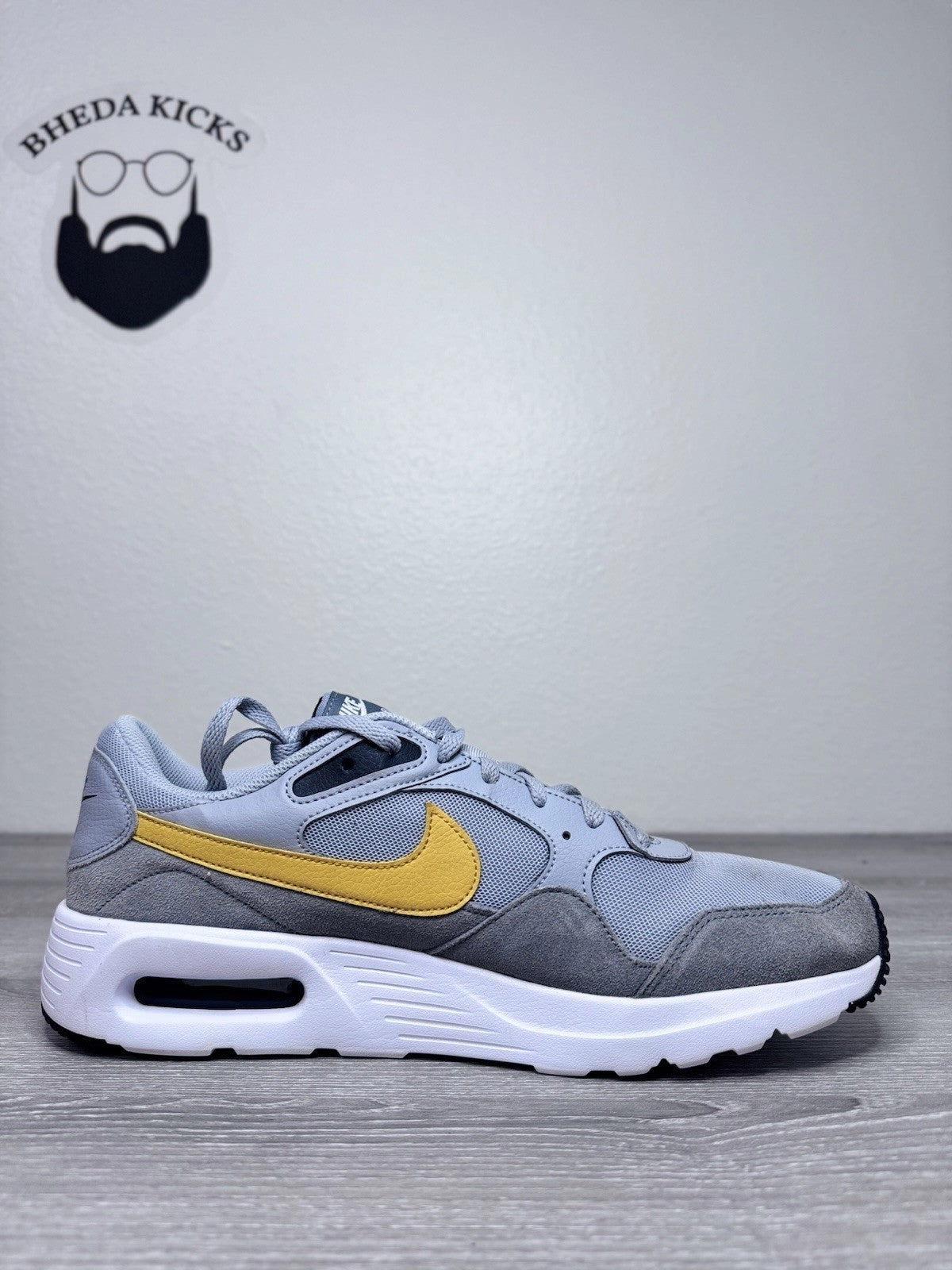 Size 13 - Nike Mens Air Max SC 'Wolf Gray Yellow Ochre' (CW4555-011) Preowned Asics Shoes Gel Nimbus 17