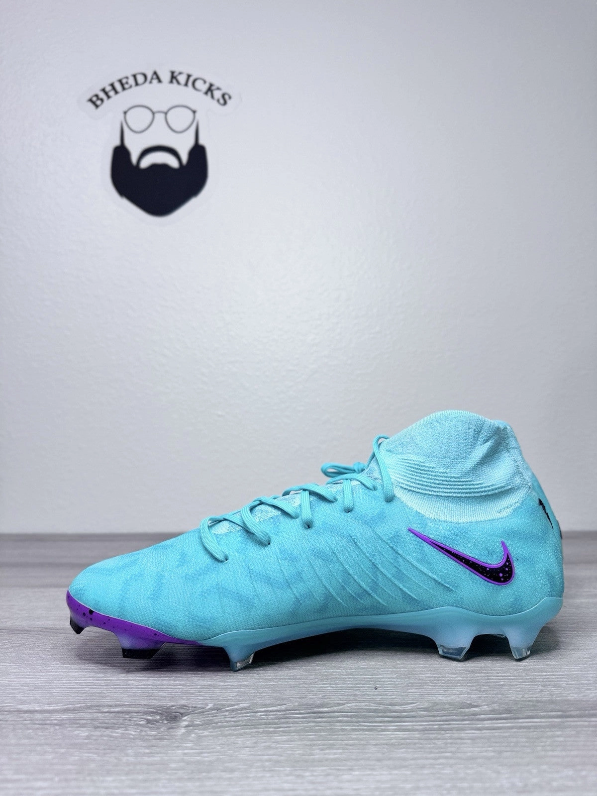 Asics Touch Football Shoes Size 13/Womens 14.5 - Nike Phantom Luna Elite Soccer Cleats FN8405-300 NEW DS