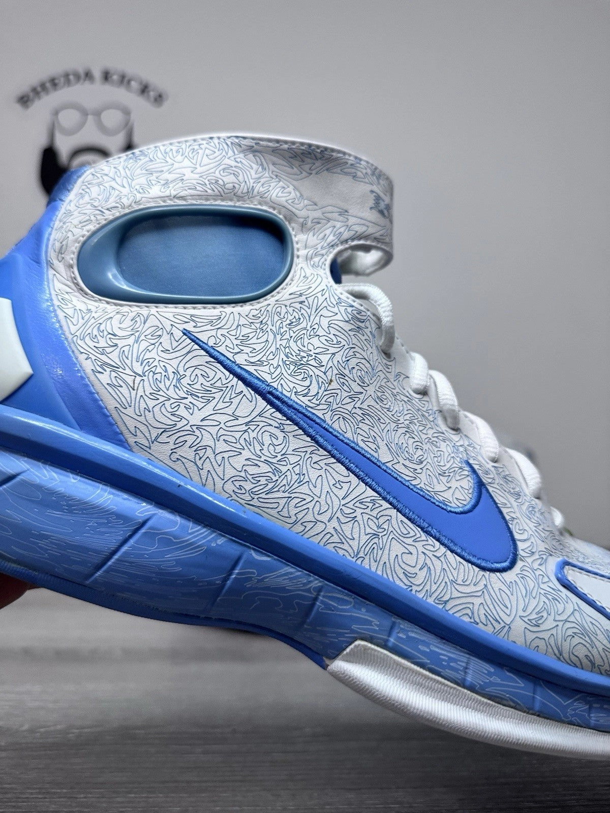 Design Asics Shoes Size 14 - Nike Huarache 2K4 MPLS Laser University Blue Kobe Lakers 309957-141