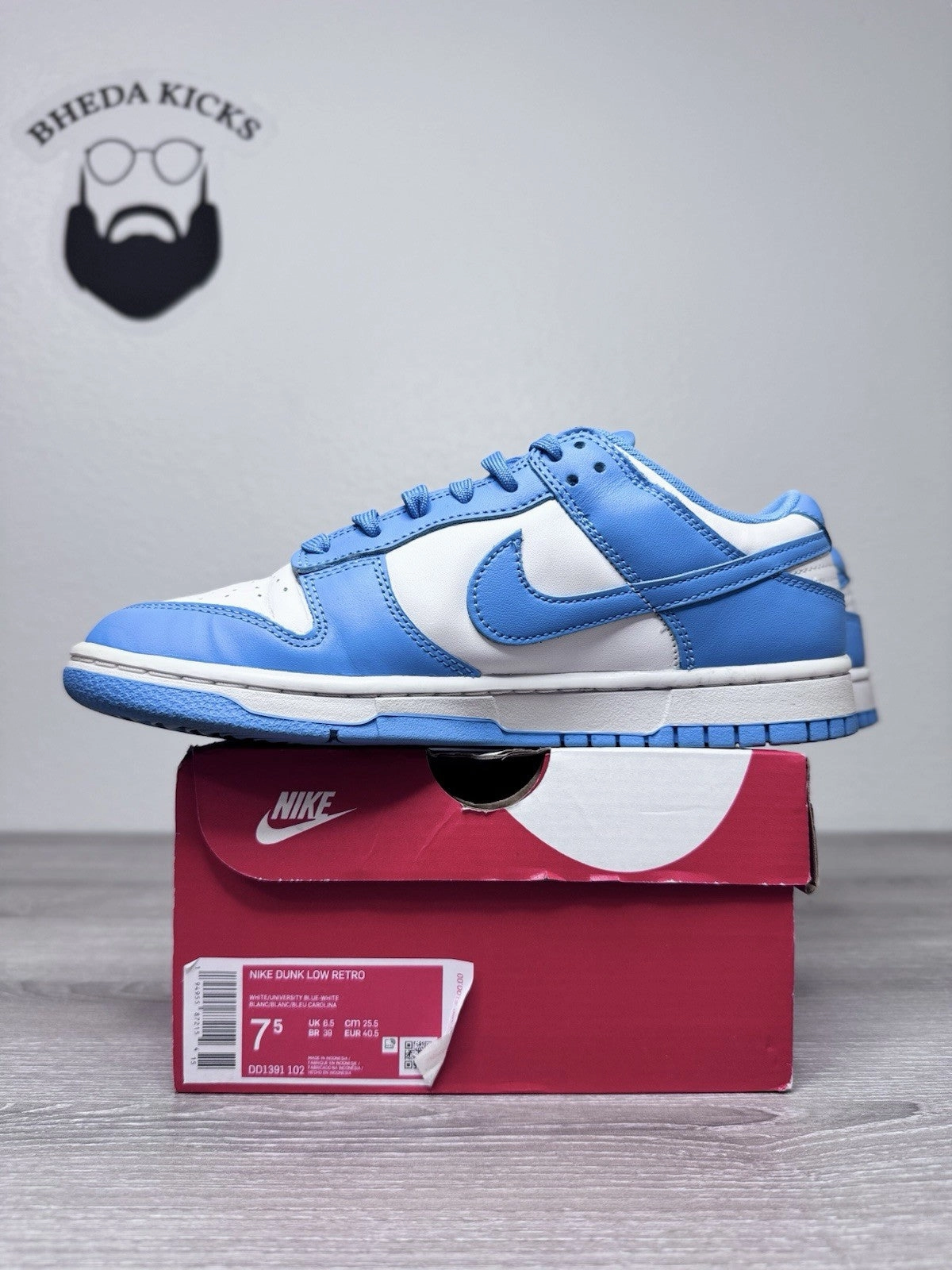 Size 7.5 - Nike Dunk Low Retro "UNC" 2021 DD1391-102 Preowned Authentic Asics Gel-kayano 18 Running Shoe