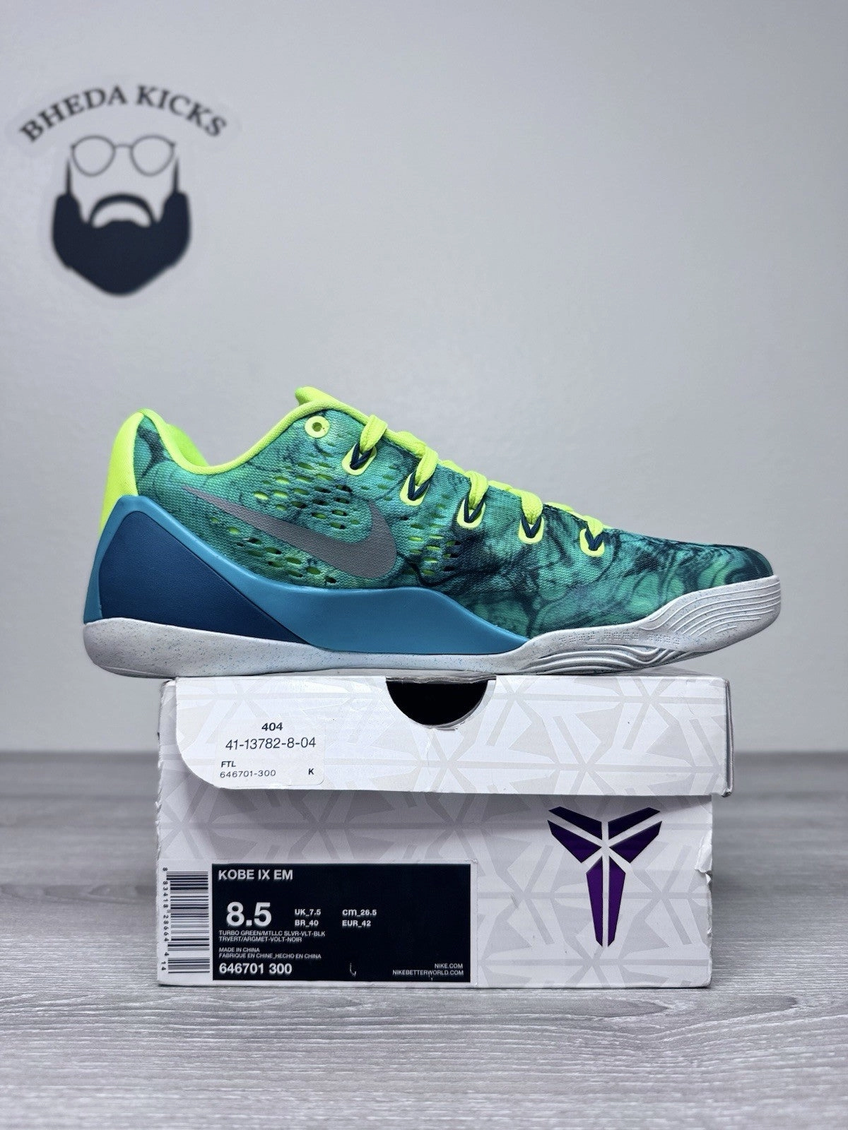 Size 8.5 - Nike Kobe 9 EM Easter Volt 2014 646701-300 Black Mamba Basketball Triathlon Asics Shoes