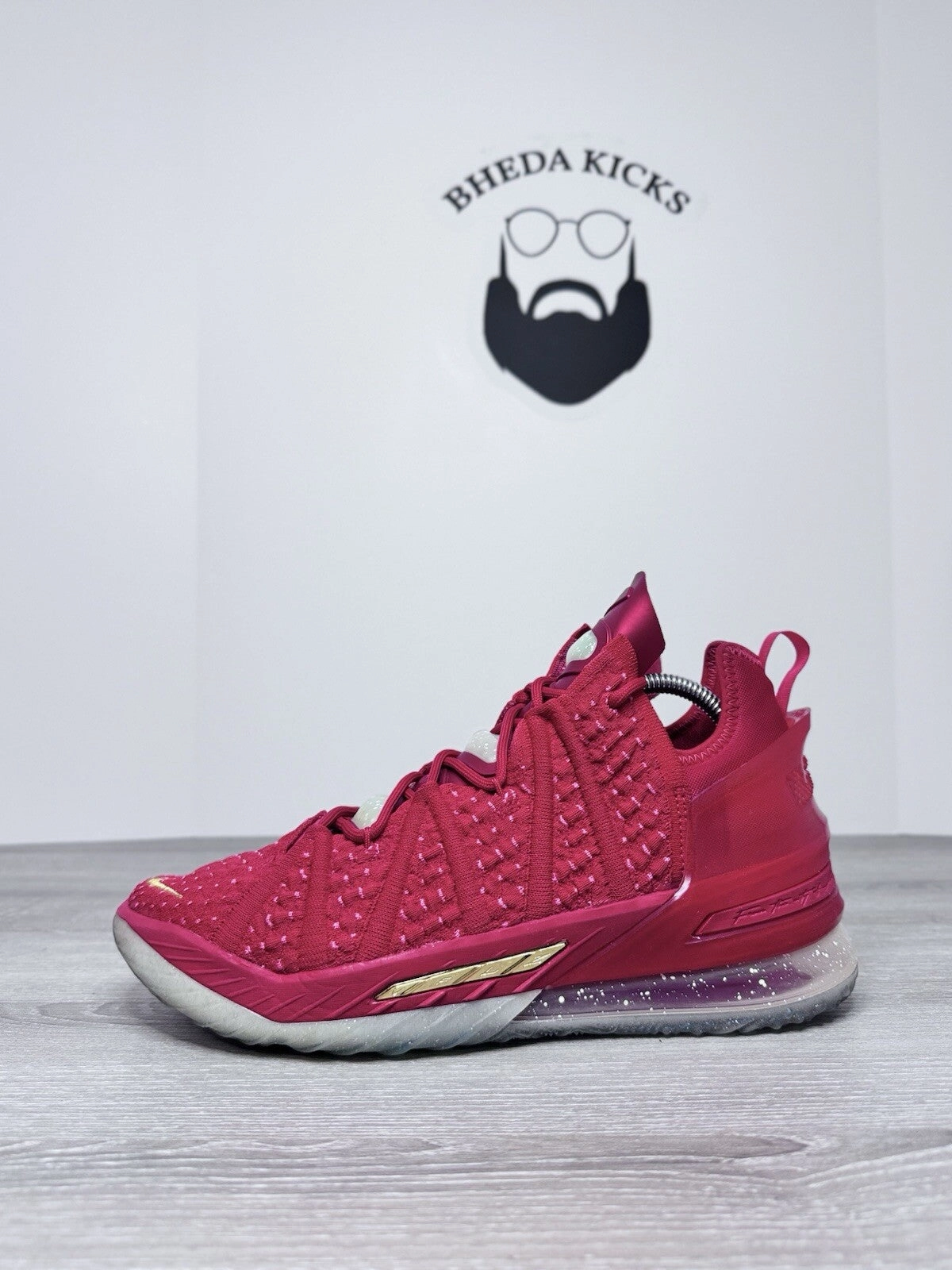 Asics Tartheredge Running Shoes Size 9 - Nike Lebron 18 "X-mas In LA" DB8148-601 Preowned Authentic Og