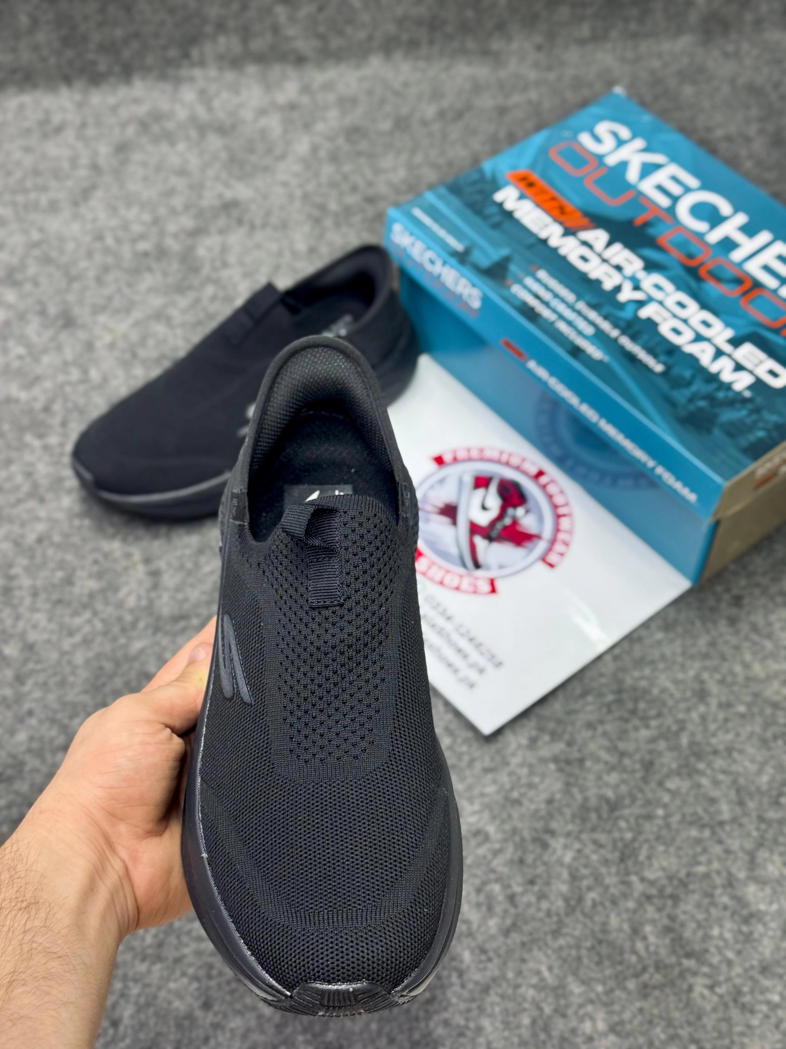 Best Shoes For Running On The Road Skechers Slip-ins: Max Cushioning Full Black Comfort & Air-Cooled Cushioning | Best Walking