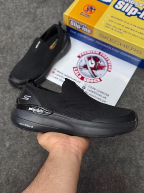 Skechers Slip-ins: Max Cushioning Hyper Burst Black 21456, Air-Cooled Memory Foam Running Shoes