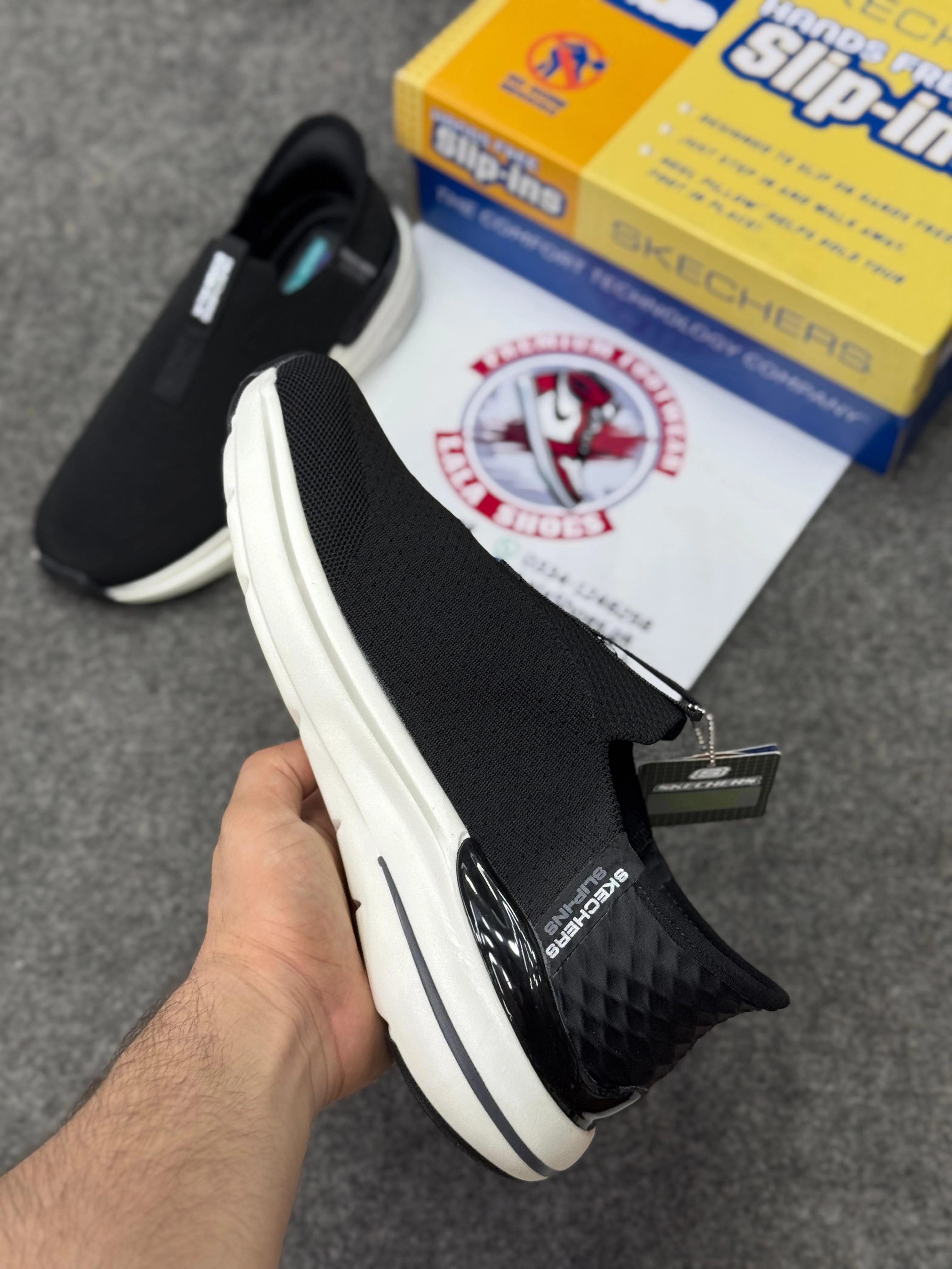 Endorphin Pro 4 Running Shoes Skechers Slip-ins: Max Cushioning Hyper Burst Black white, Air-Cooled Memory Foam