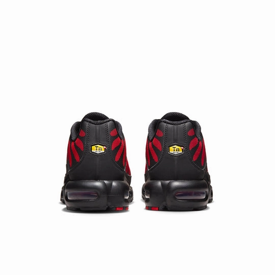 Asics Triple Jump Shoes Nike Air Max Plus 'Bred Reflective'