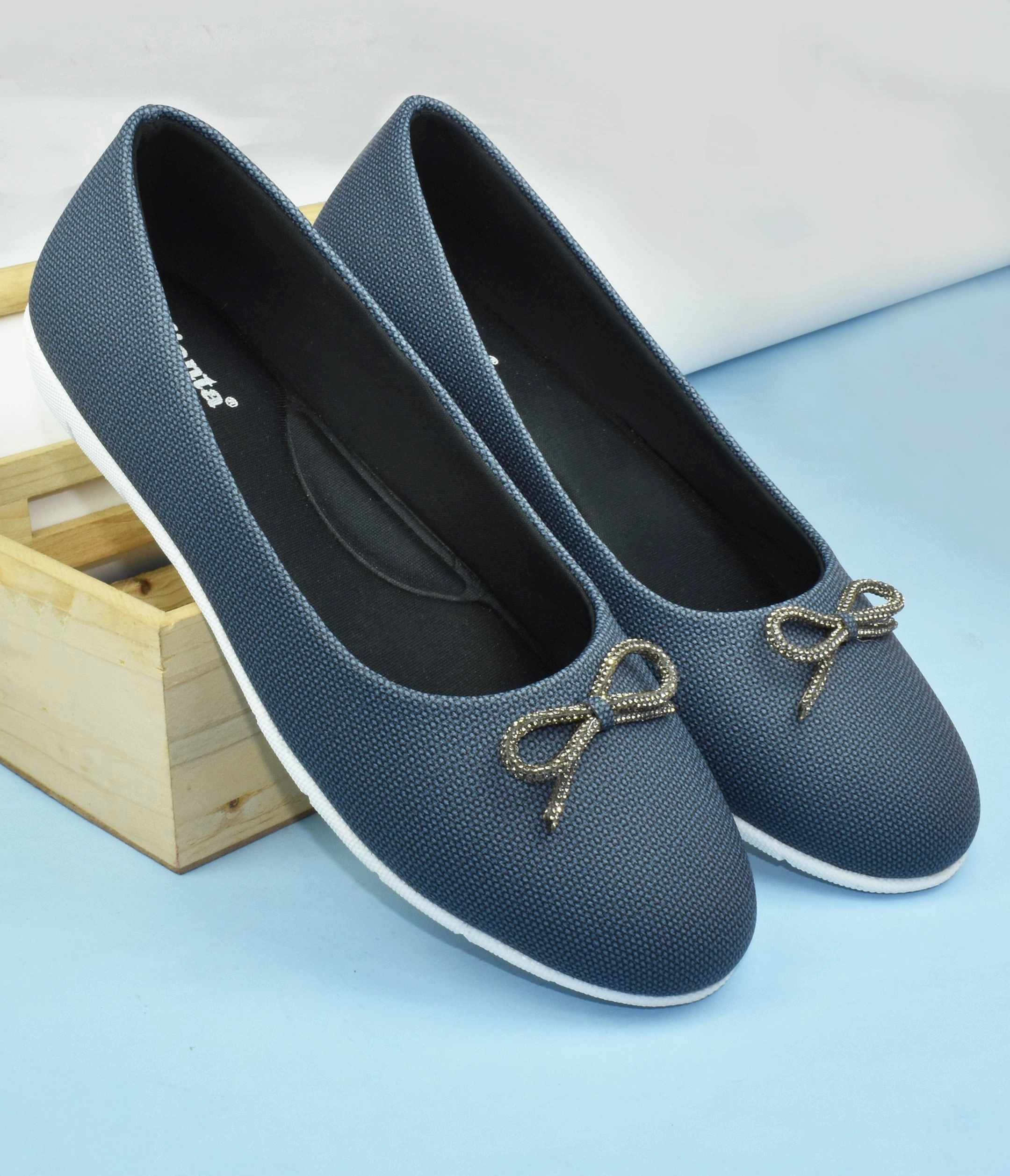 Ajanta Comfortable Stylish Light Weight Casual Solid Slip-On Bellies For Women EL5024 Flat Plateau Shoes