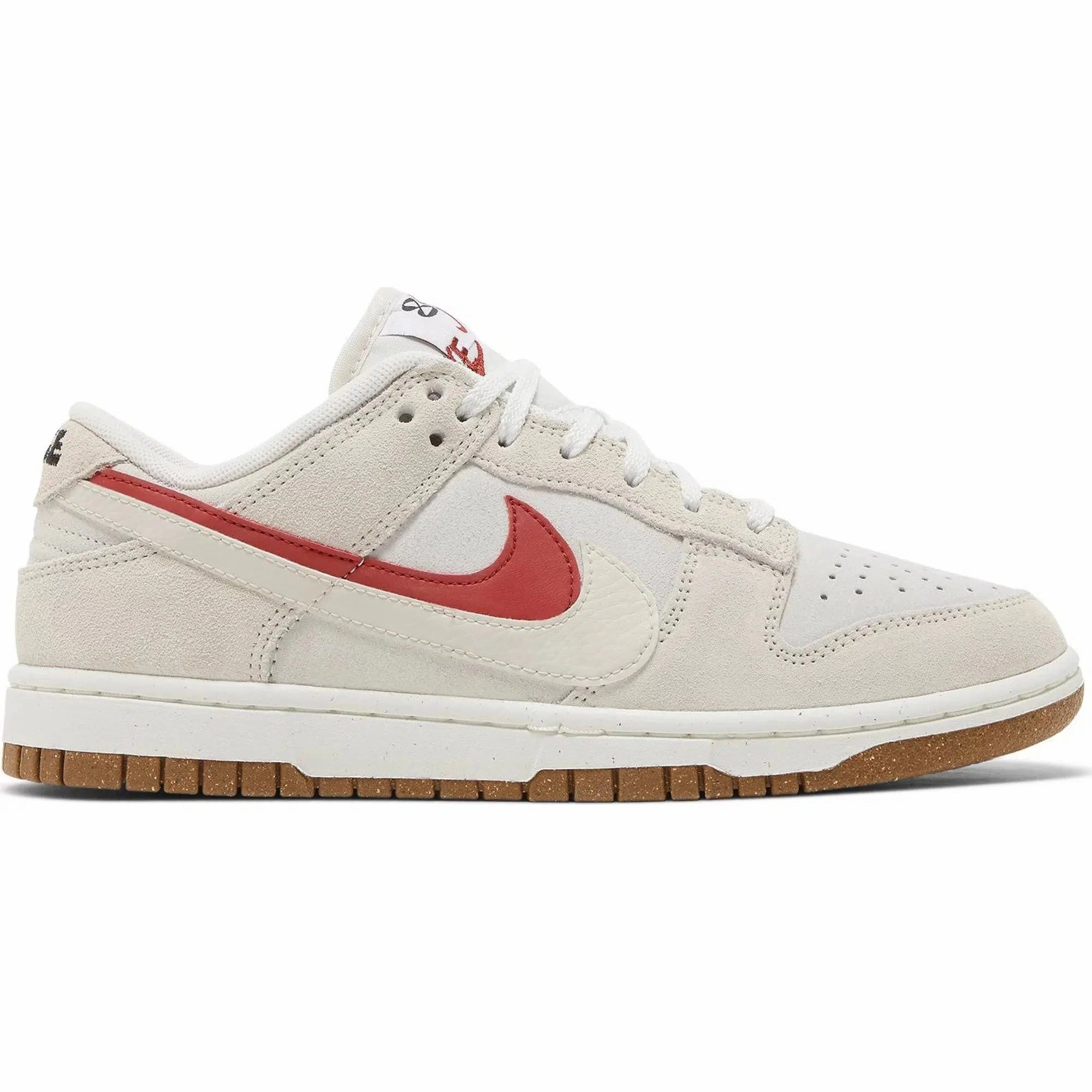 Nike Dunk Low SE 85 Double Swoosh Sail Orange (W) Asics Shoes Nimbus 19