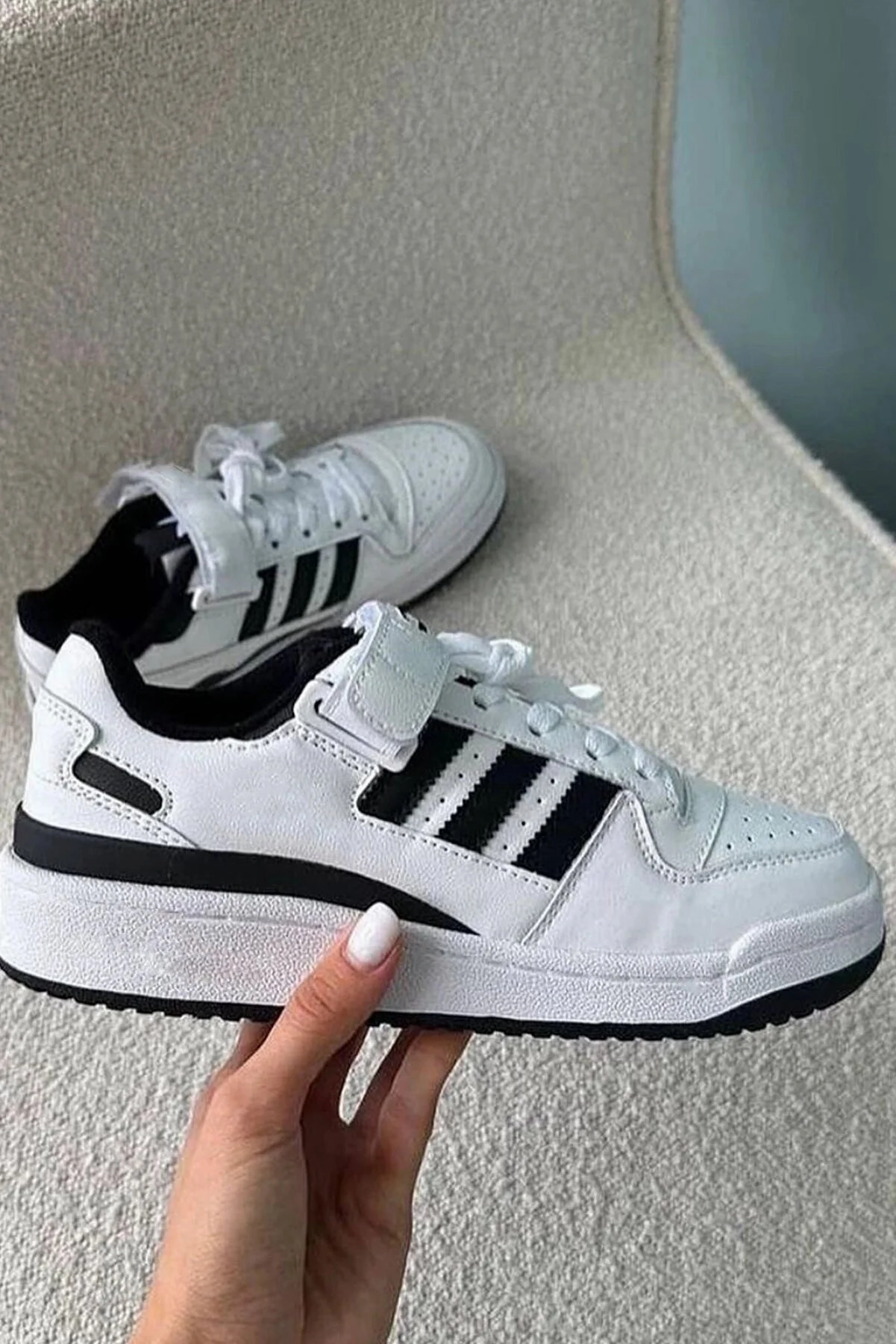 Comfortable Business Casual Walking Shoes Aleynashoes Women's White Black Sports Shoes