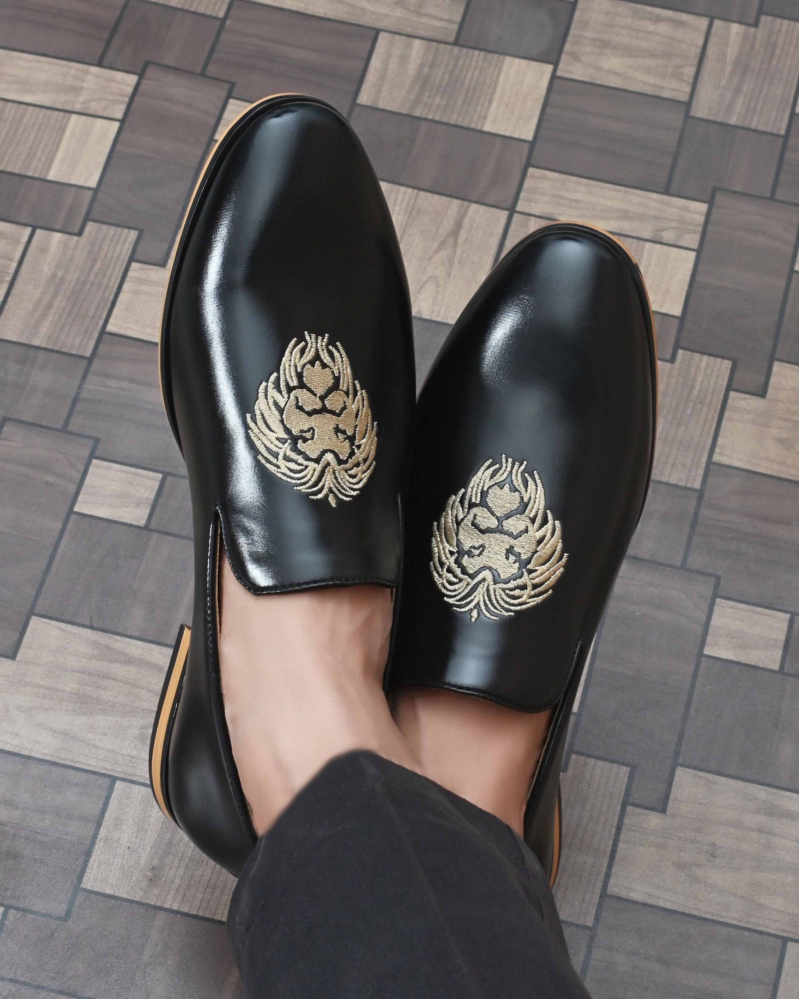 Summer Loafers Shoes Carlos Black Embroidered Loafers