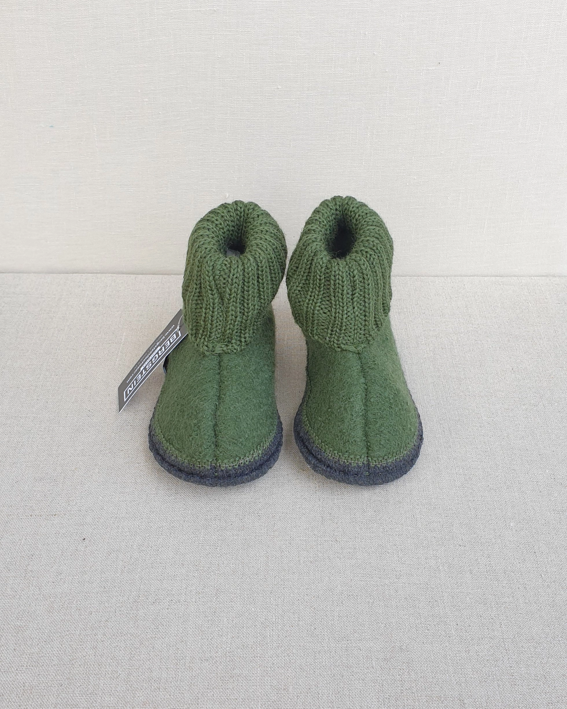 Bergstein Cozy Slippers Forest Domo Kun Slippers