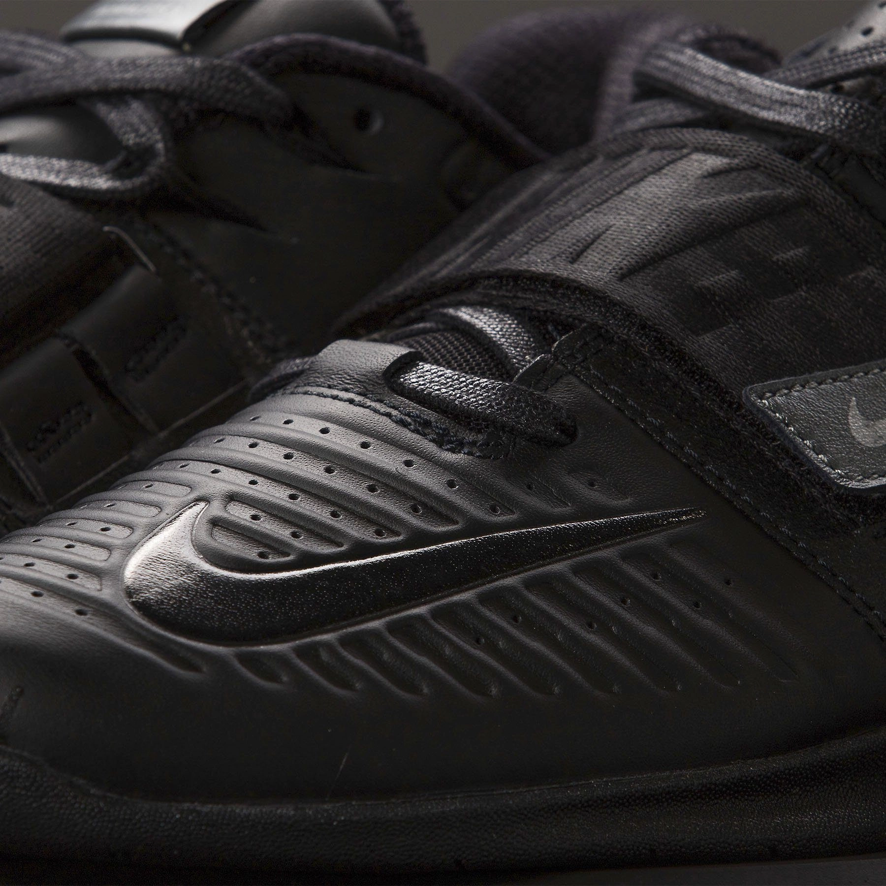 Best Asics Workout Shoes Nike - Romaleos 3 XD Women's Weightlifting Shoes (Black/Metallic Bomber Grey)