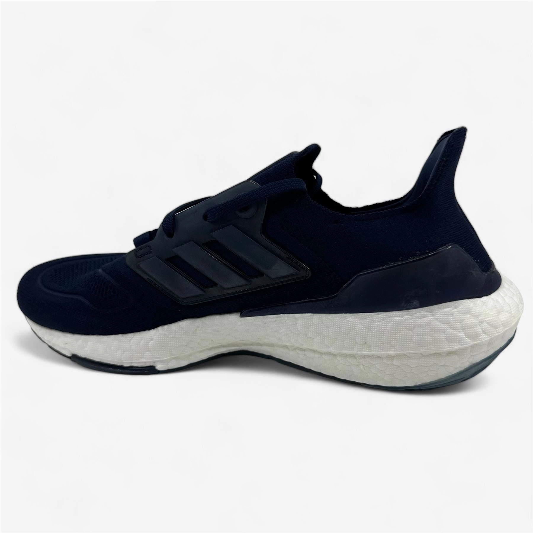 Thin Running Shoes Adidas UltraBoost 22 Collegiate Navy Mens Size 12 Athletic Sneaker