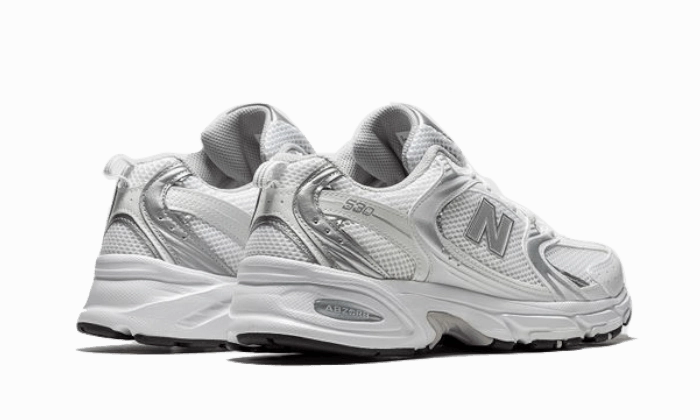 New Balance Women's Fresh Foam X More V5 New Balance 530 Munsell White