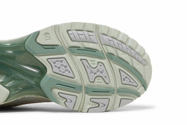 Asics Flat Shoe ASICS Gel-Kayano 14 Light Sage Smoke Grey