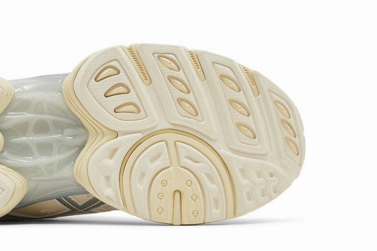 ASICS Gel-Nimbus 9 White Pure Silver Asics Gt 1000 12 Running Shoe