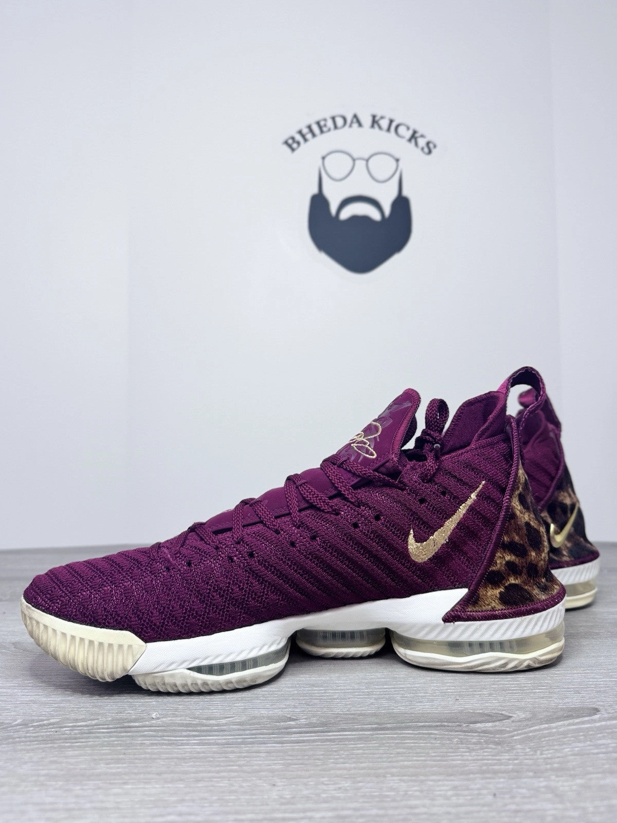 Asics Lyte Classic Running Shoes Size 13 - Nike Lebron 16 King AO2588-601 Red White Gold Preowned Authentic