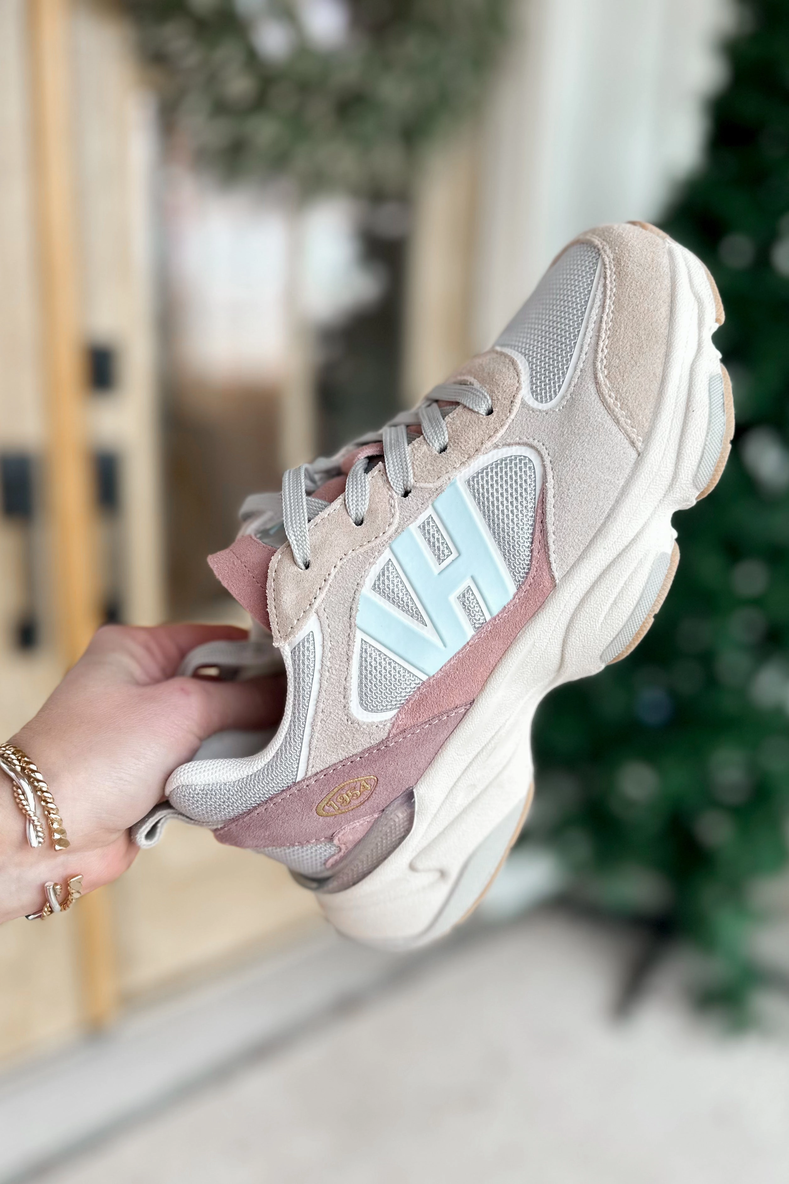 Gt-1000 12 Running Shoes Vintage Havana Dash 8 Running Sneakers *FINAL SALE*