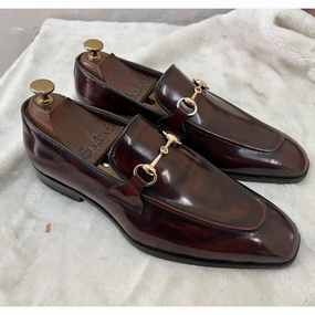 Horsebit Loafers Brushoff - T Crossword Clue Loafers