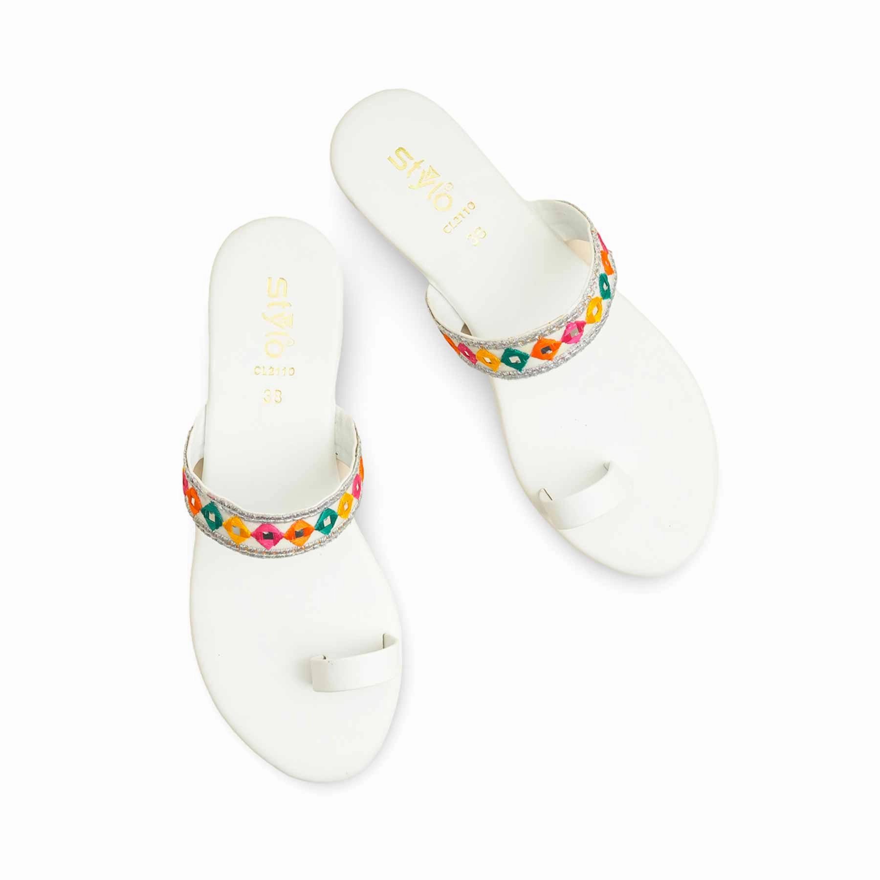 White Casual Chappal CL2110 Casual Office Wear Shoes